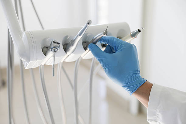 Professional Emergency Dentist technician working in Cleburne, TX